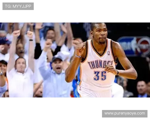 凯文杜兰特如何在NBA赛场上重塑自我与球队命运的传奇之路